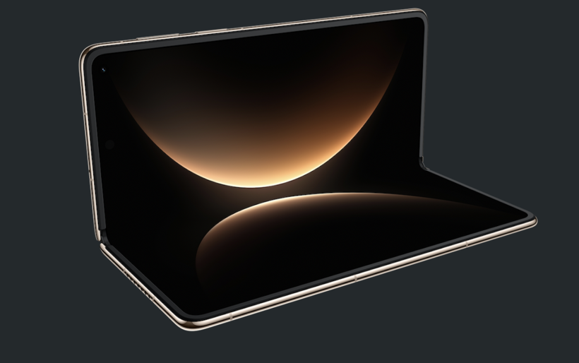 Huawei Mate X7: Katlanabilir Telefonlarda Çığır Açan Tasarım ve Hafiflik