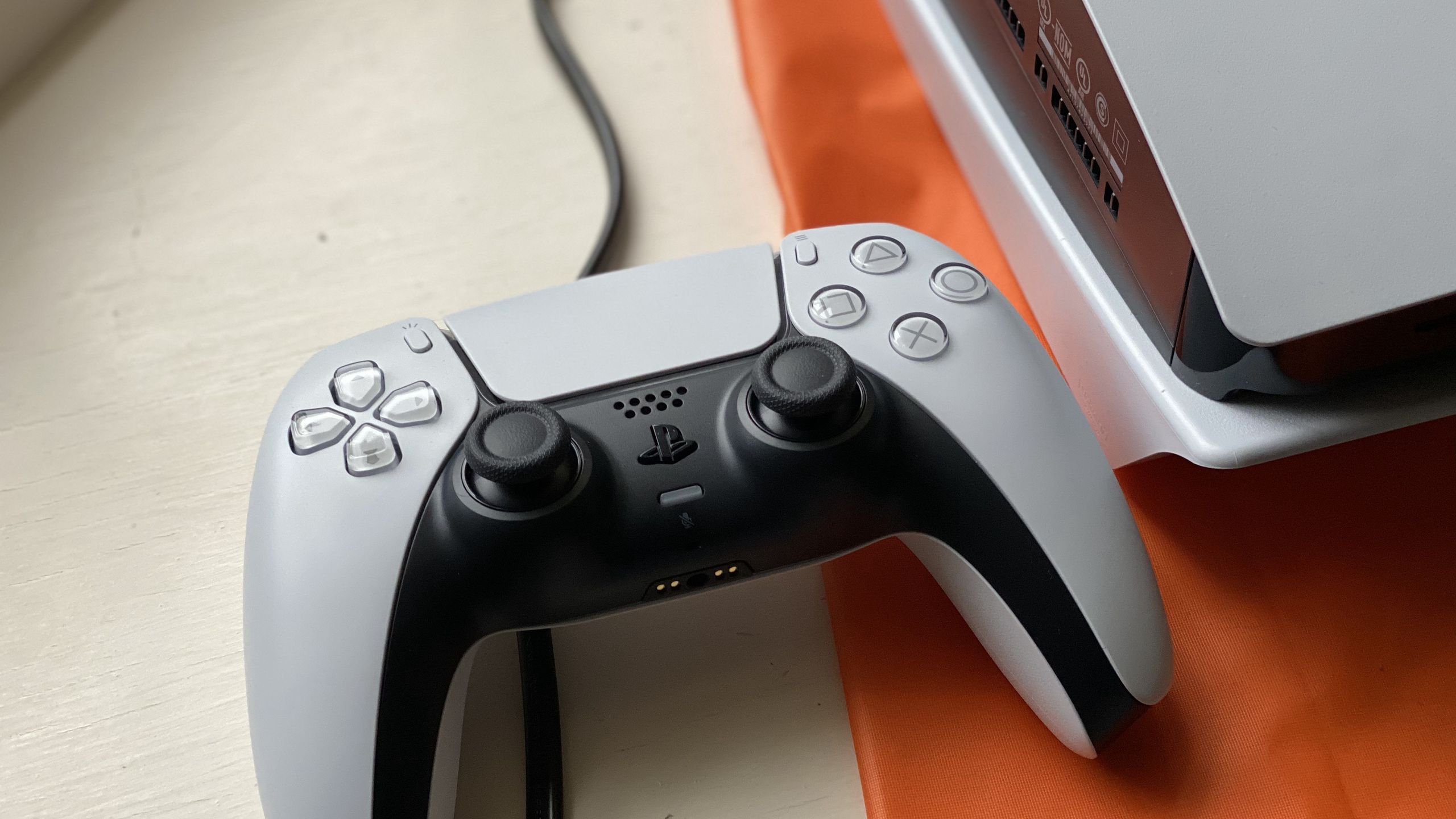 Sony, PS5 dijital oyunlarında tekrar dinamik fiyatlandırma deneyi yapıyor