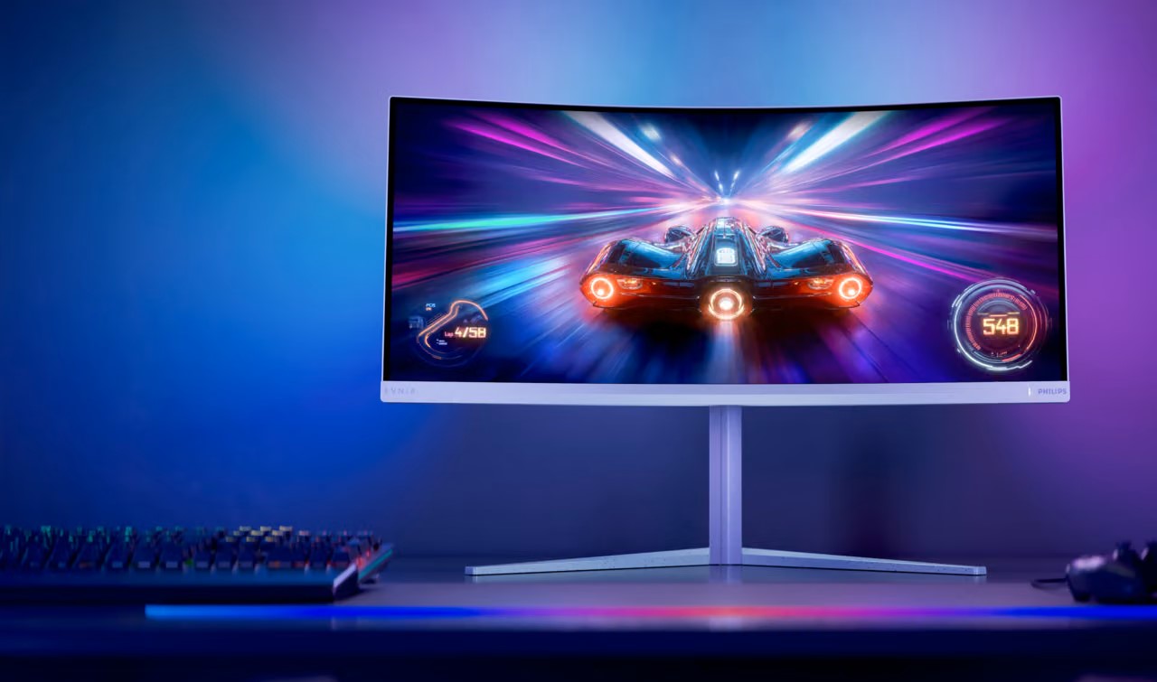 Philips, 200 Hz 34 inç Kavisli Evnia Monitörü’nü 299 £’ye piyasaya sürdü