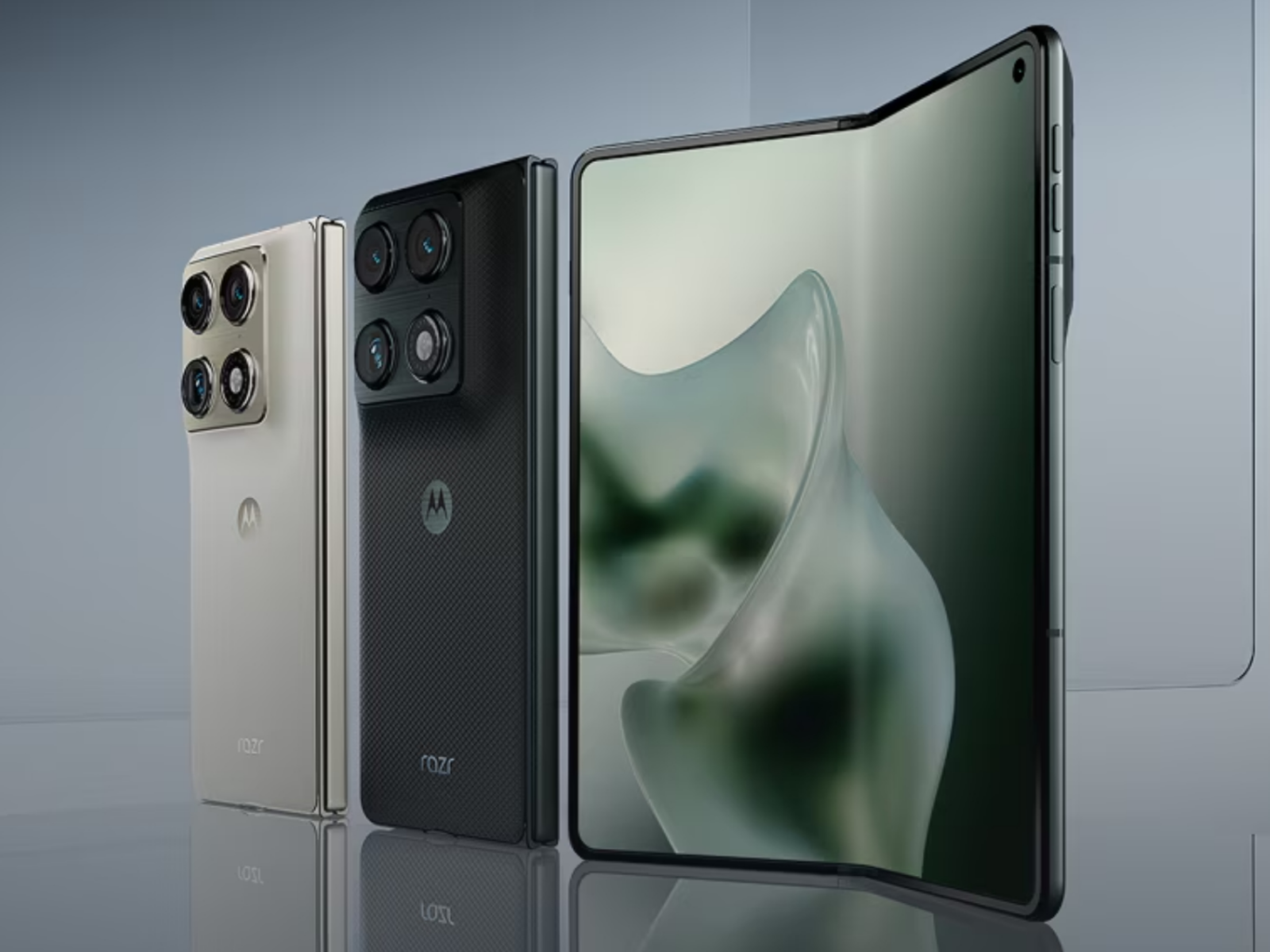 Motorola Razr Fold İncelemesi: 1.900 Dolarlık İlk Büyük Katlanabilirinde Güçlü Batarya, Ciddi Eksikler